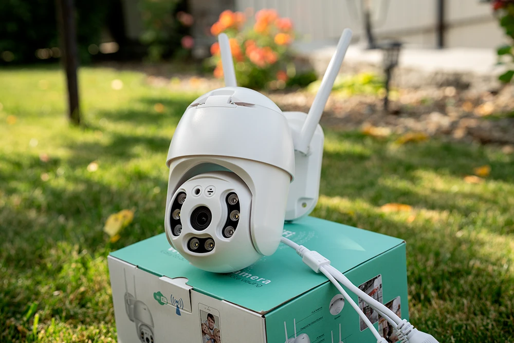 Фото камери камери відеоспостереження V380 Pro (IPC-V380-Q8-1)