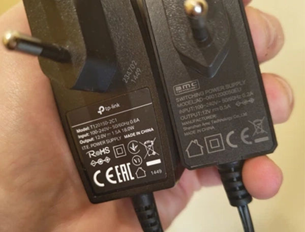 Визначення напруги живлення роутера для підключення до ДБЖ